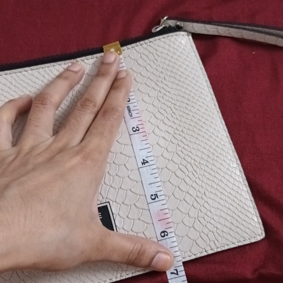 KENDALL & KYLIE Sobre Kendall Kylie Lady Clutch - Picture 5 of 6